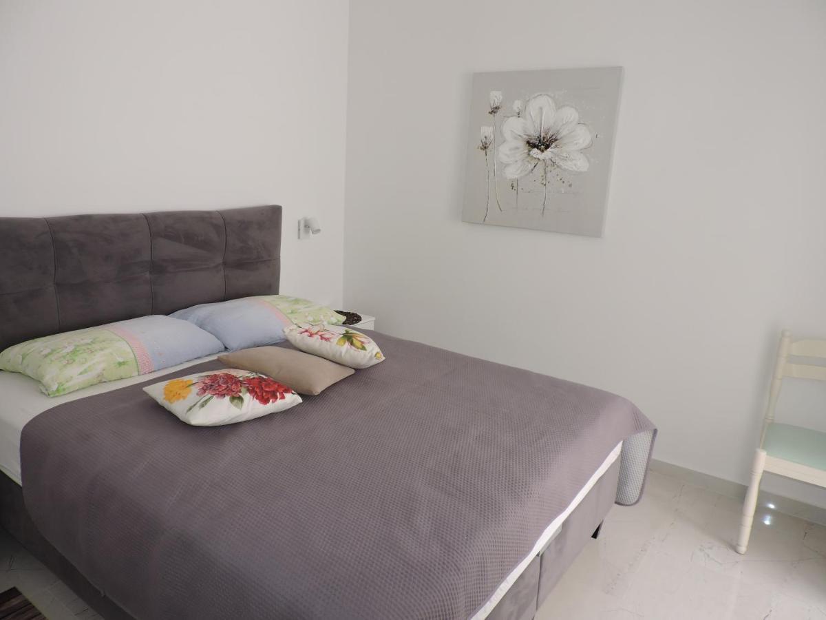Berat Apartment Vodnjan Exterior foto